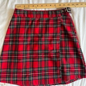 Plaid adjustable brandy Melville skirt